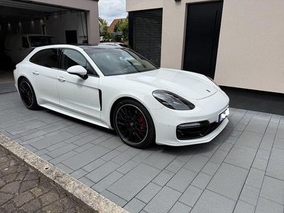 Porsche Panamera GTS