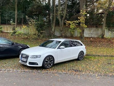 Weiß Gebraucht 2010 Audi A4 S-Line Kombi | 4.000 € (Superpreis)