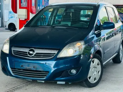 Gebraucht Opel Zafira 110 PS (80 kW) 2012 Blau Van / Kleinbus