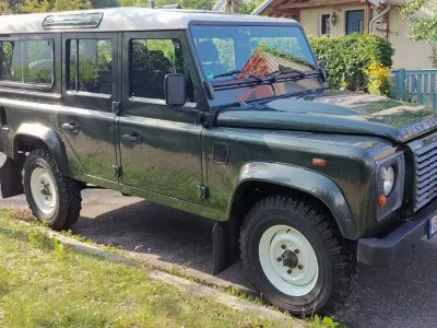Gebraucht Land Rover Defender SE 122 PS (89 kW) 2008 Grün Kombi