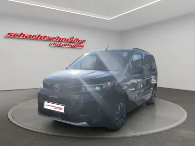 Neu Opel Combo Life Edition 131 PS (96 kW) 2026 Schwarz Van / Kleinbus