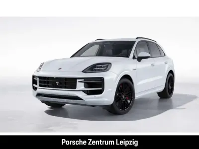 Usata Porsche Cayenne S E-Hybrid 519 CV (381 kW) 2024 Bianco SUV