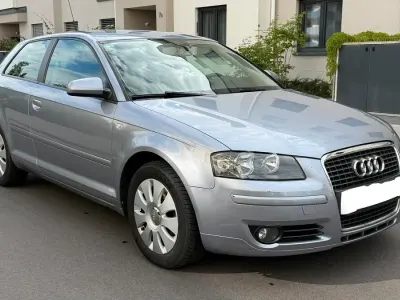 Używany Audi A3 Ambiente 102 KM (75 kW) 2006 Srebrny Hatchback