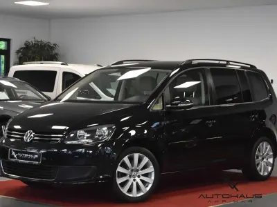 Gebraucht VW Touran Comfortline 140 PS (102 kW) 2014 Schwarz Van / Kleinbus