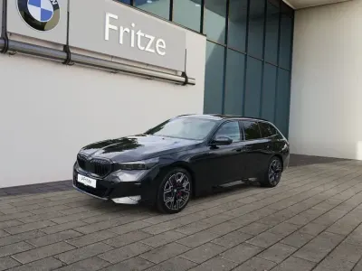 Gebraucht BMW 540 M Sport 286 PS (210 kW) 2025 Schwarz Kombi