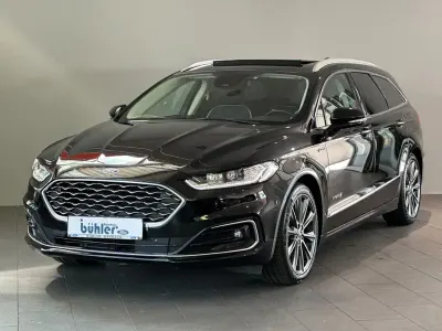 Używany Ford Mondeo Vignale 188 KM (138 kW) 2020 Czarny Sedan/Limuzyna