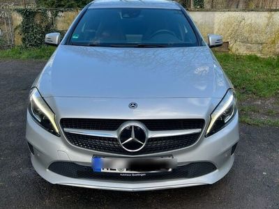 gebraucht Mercedes A200 d HK LEDER DISTRONIC