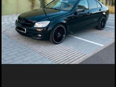 Mercedes C200