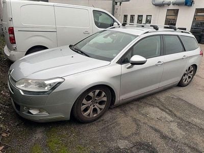 Grau Gebraucht 2014 Citroën C5 Tendance Kombi | 2.000 €