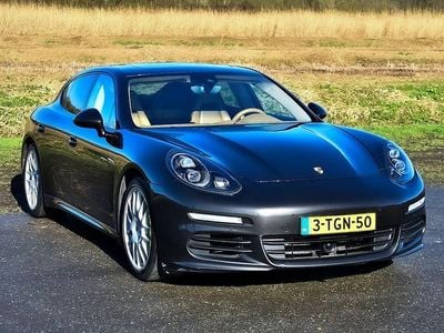 Gebraucht Porsche Panamera 416 PS (305 kW) 2014 Braun Kleinwagen