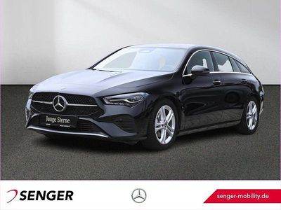 Unilack nachtschwarz Gebraucht 2024 Mercedes CLA180 Shooting Brake Kombi | 28.970 € (Guter Preis)