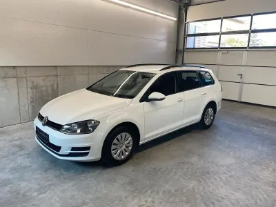 Gebraucht VW Golf VII Trendline 110 PS (80 kW) 2014 Weiß Kombi