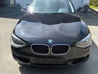 Usata BMW 118 Urban Line 143 CV (105 kW) 2014 Nero Utilitaria