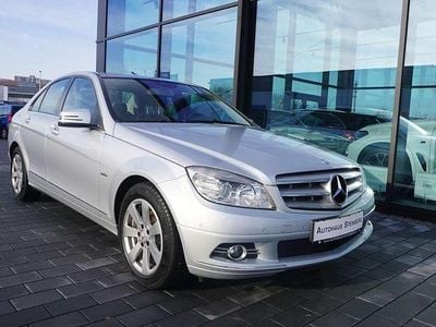 Gebraucht Mercedes C180 156 PS (114 kW) 2010 Silber Limousine