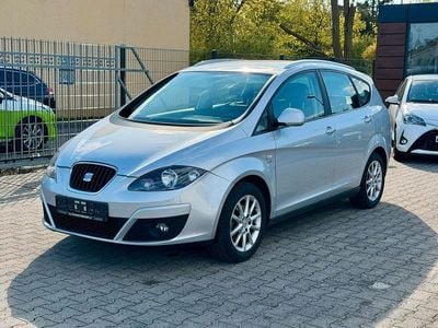 Second-hand Seat Altea XL Style 125 CP (91 kW) 2011 Argintiu Monovolum