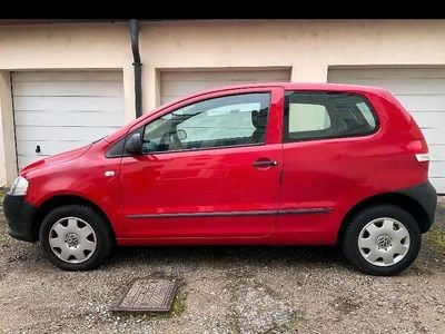 Gebraucht VW Fox 54 PS (39 kW) 2005 Rot Kleinwagen