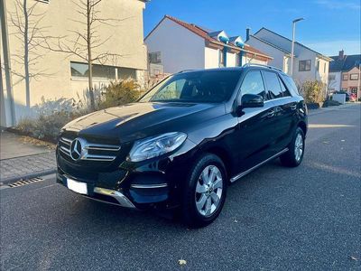 Gebraucht Mercedes GLE250 204 PS (150 kW) 2018 Schwarz SUV