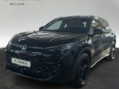 Uusi VW T-Roc R-line 150 HP (110 kW) 2026 Musta Katumaasturi