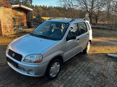 Gebraucht Suzuki Ignis 83 PS (61 kW) 2003 Silber Kleinwagen