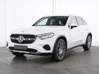 Gebraucht Mercedes GLC200 204 PS (150 kW) 2025 Manufaktur lack manufaktur opa SUV