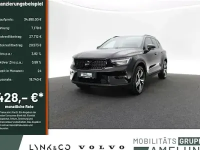 Używany Volvo XC40 Ultra 163 KM (119 kW) 2025 Czarny SUV