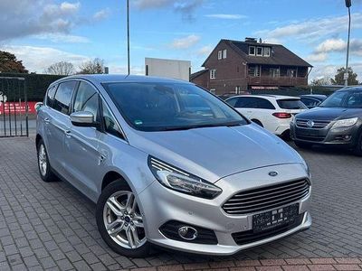 Gebraucht Ford S-MAX Titanium 150 PS (110 kW) 2017 Silber Van / Kleinbus