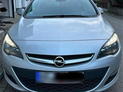 Gebraucht Opel Astra 140 PS (102 kW) 2015 Silber Kombi
