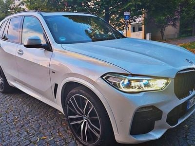 BMW X5 M50