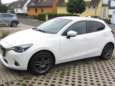 Weiß Gebraucht 2018 Mazda 2 Exclusive Limousine | 14.990 € (Etwas zu teuer)
