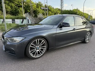 Gebraucht BMW 330 Performance 258 PS (189 kW) 2014 Grau Limousine