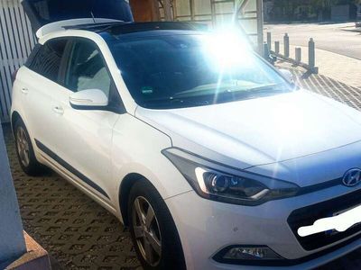 gebraucht Hyundai i20 blue Style