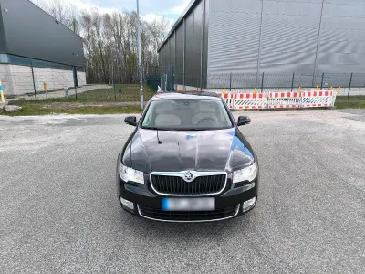 Gebraucht Skoda Superb 260 PS (191 kW) 2009 Schwarz Limousine