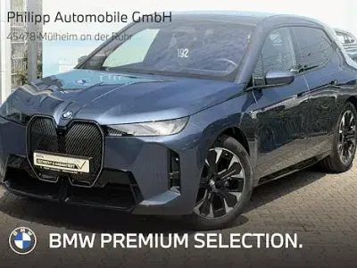 Gebraucht BMW iX M Sport 300 kW (408 PS) 2025 Blau SUV