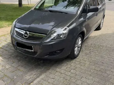 Brugt Opel Zafira Family 140 HK (102 kW) 2014 MPV