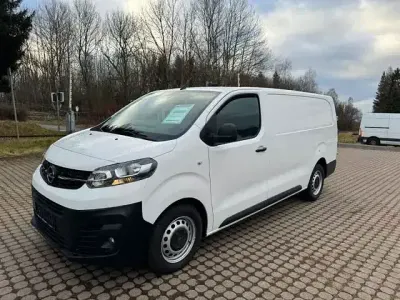 Używany Opel Vivaro Selection 122 KM (89 kW) 2019 Biały Minivan