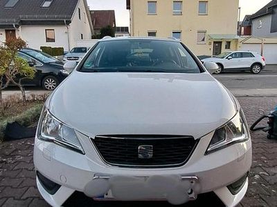 Usata Seat Ibiza ST 105 CV (77 kW) 2013 Bianco Station wagon