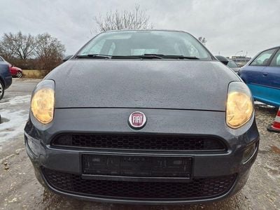 Gebraucht Fiat Punto Pop 77 PS (56 kW) 2012 Grau Kleinwagen