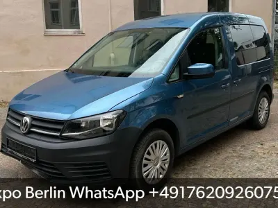 Gebraucht VW Caddy Trendline 75 PS (55 kW) 2015 Blau Van / Kleinbus