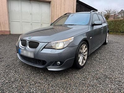 Gebraucht BMW 530 Shadowline 231 PS (169 kW) 2006 Grau Kombi