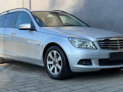 Gebraucht Mercedes 200 184 PS (135 kW) 2010 Silber Limousine
