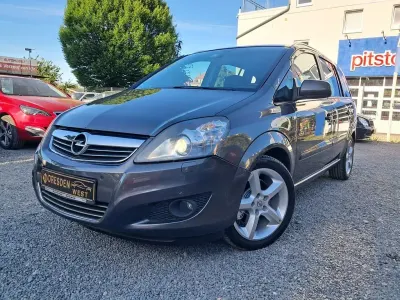 Gebraucht Opel Zafira Family 125 PS (91 kW) 2011 Grau Van / Kleinbus