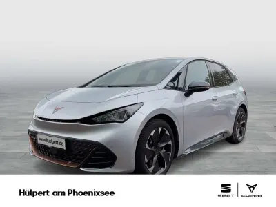 Używany Cupra Born e-Boost 169 kW (231 KM) 2025 Srebrny Hatchback
