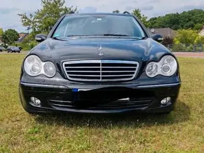 Gebraucht Mercedes 320 224 PS (164 kW) 2005 Schwarz Kombi