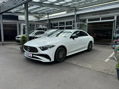 Gebraucht Mercedes CLS220 AMG line 194 PS (142 kW) 2022 Weiß Coupé