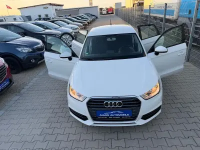 Gebraucht Audi A1 Sportback Sport 95 PS (69 kW) 2015 Cortinaweiss Kleinwagen