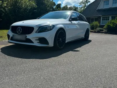 Gebraucht Mercedes C43 AMG AMG 390 PS (286 kW) 2019 Weiß Kombi