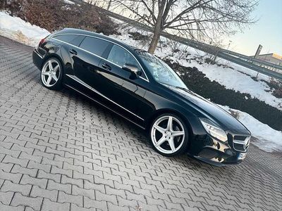 Gebraucht Mercedes CLS220 AMG line 170 PS (125 kW) 2015 Schwarz Kombi