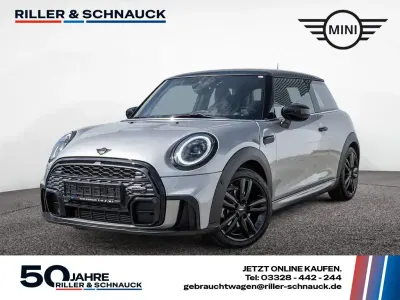 Gebraucht Mini John Cooper Works 136 PS (100 kW) 2023 Silber Kleinwagen