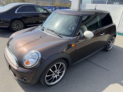 Begagnad Mini Cooper 98 HK (72 kW) 2011 Brun Halvkombi