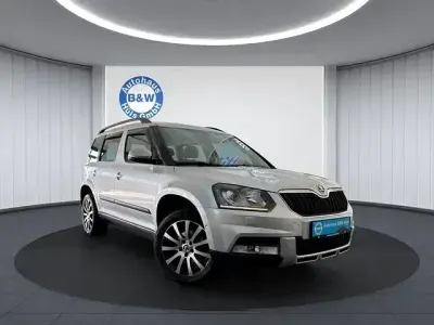 Usata Skoda Yeti Elegance 105 CV (77 kW) 2014 Argento SUV